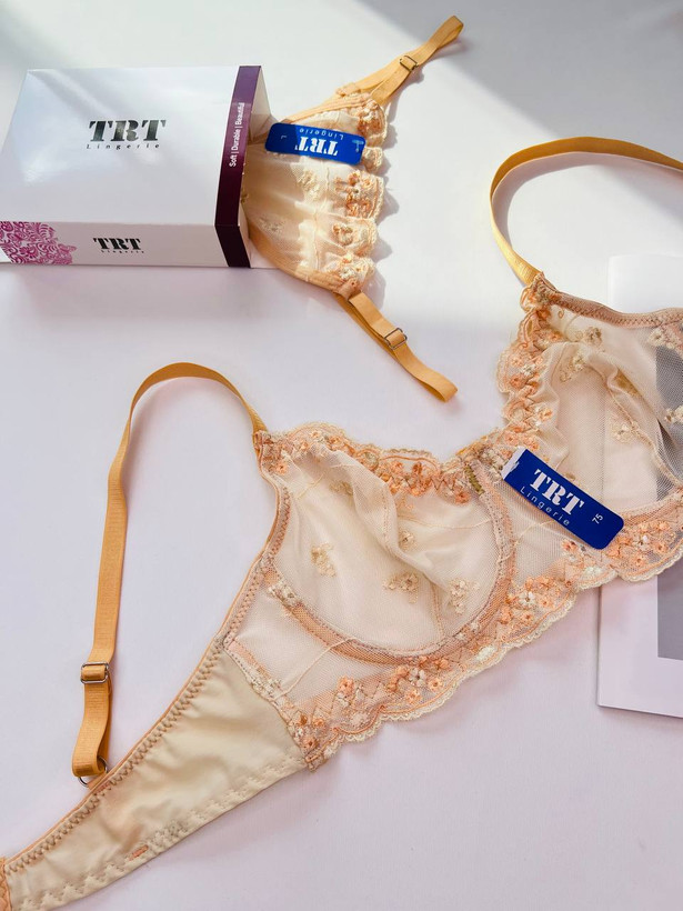 ست شورت و سوتین زنانه مدل ریاش طرح شب تاب فنردار