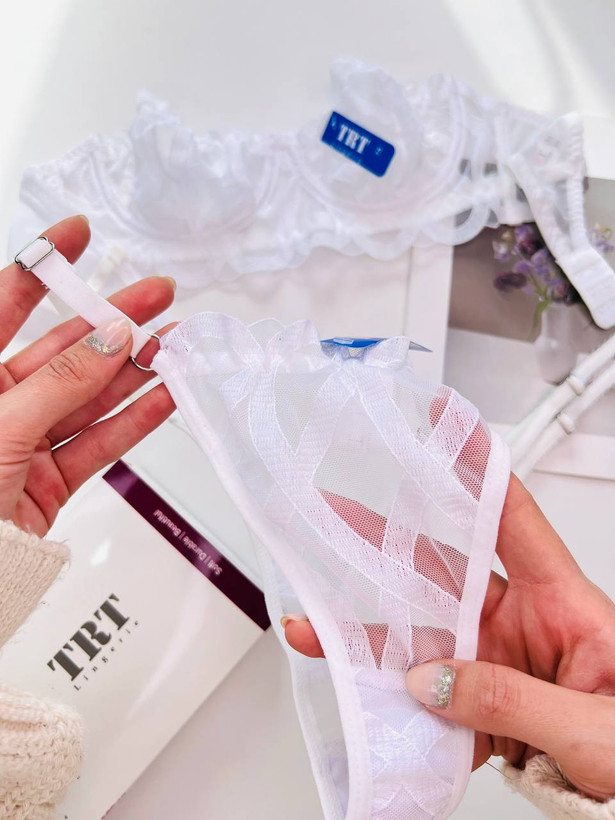 سوتین زنانه فنر دار کاپ B بدون جک