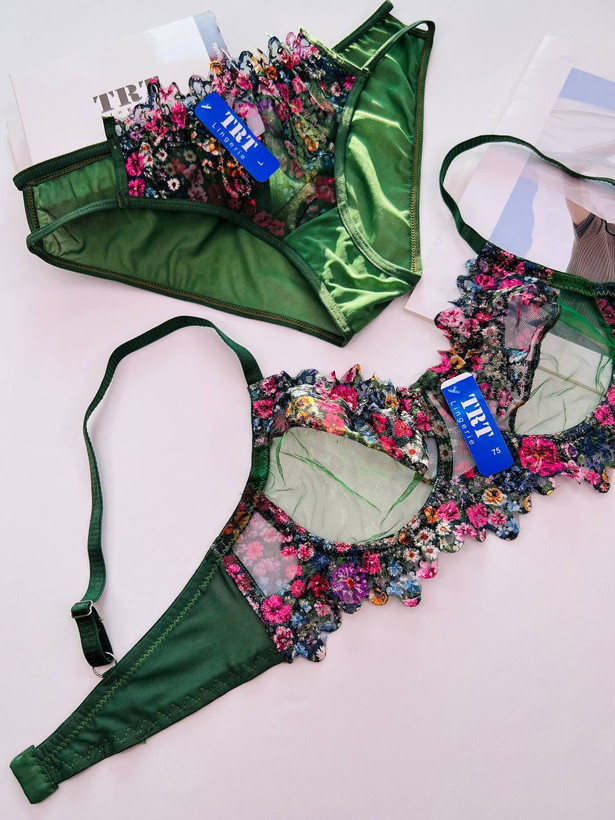 لباس زیر زنانه ترک ماوی گروپ