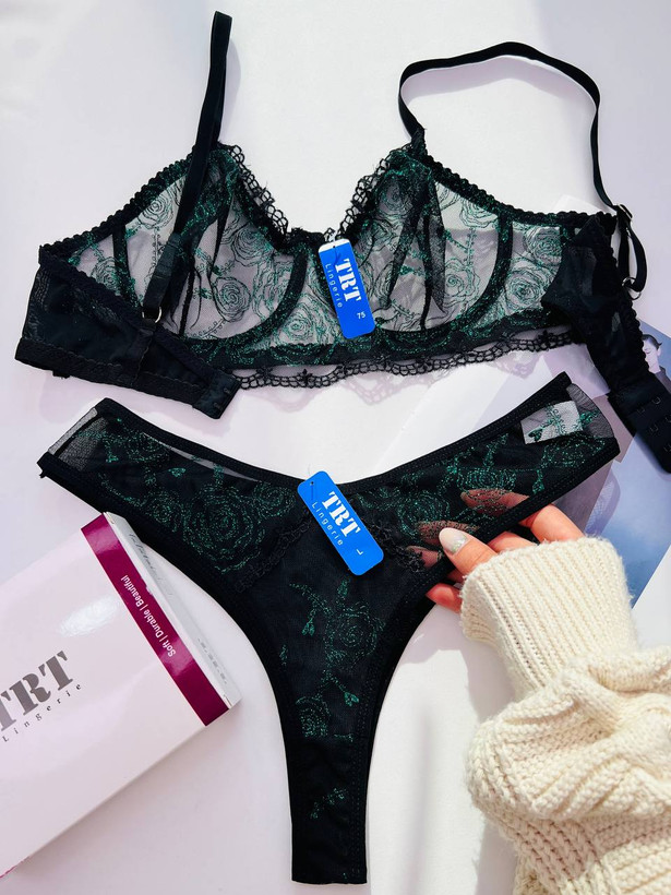 شورت زنانه نخی سوتین زنانه فانتزی