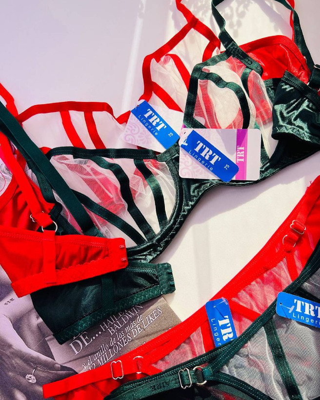 ست شورت و سوتین زنانه ساتن سبز تیره