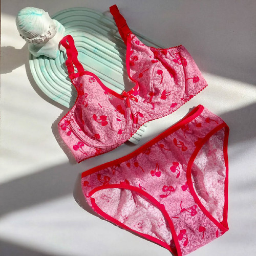 ست شورت و سوتین زنانه نخی