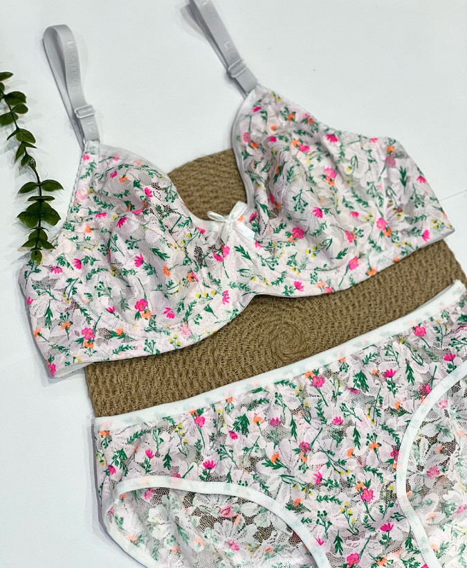 ست شورت و سوتین زنانه فانتزی