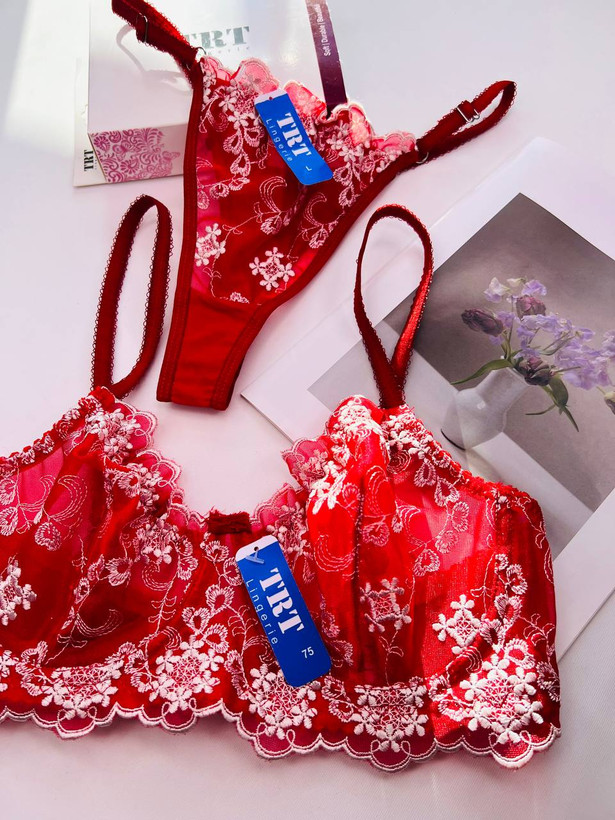 ست شورت و سوتین زنانه