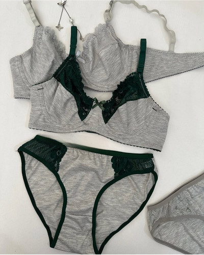 ست شورت و سوتین زنانه فانتزی