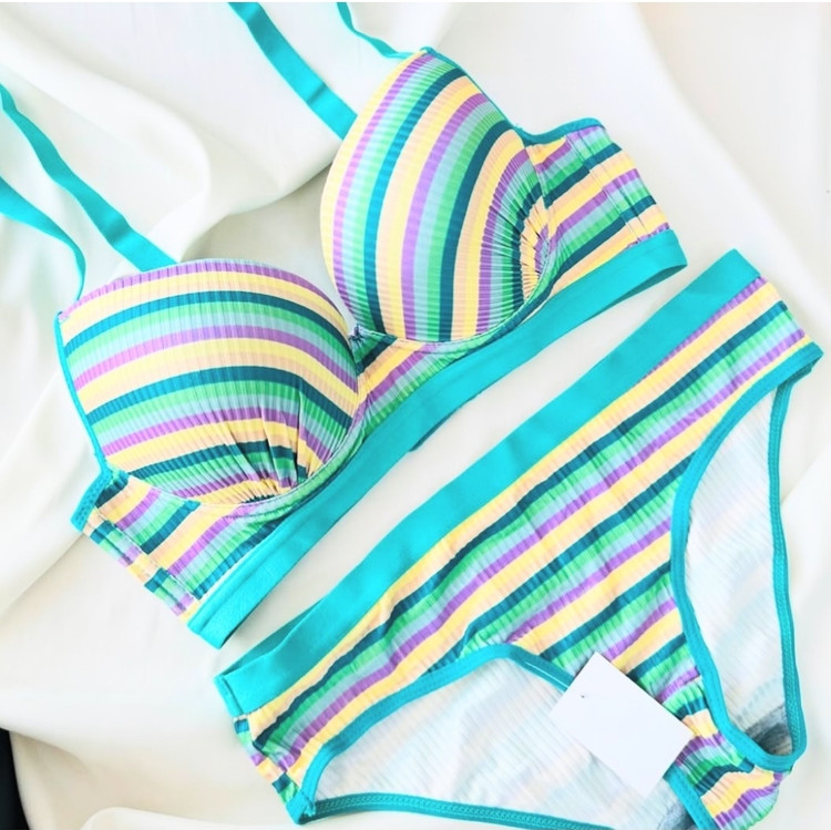 ست شورت و سوتین زنانه اسفنجی جک دار