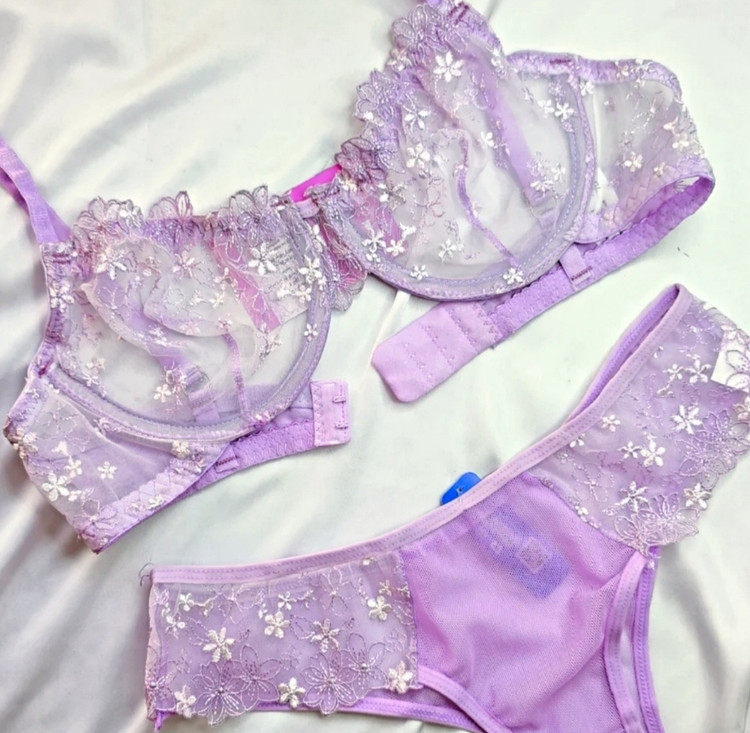 ست شورت و سوتین زنانه طرح خاص