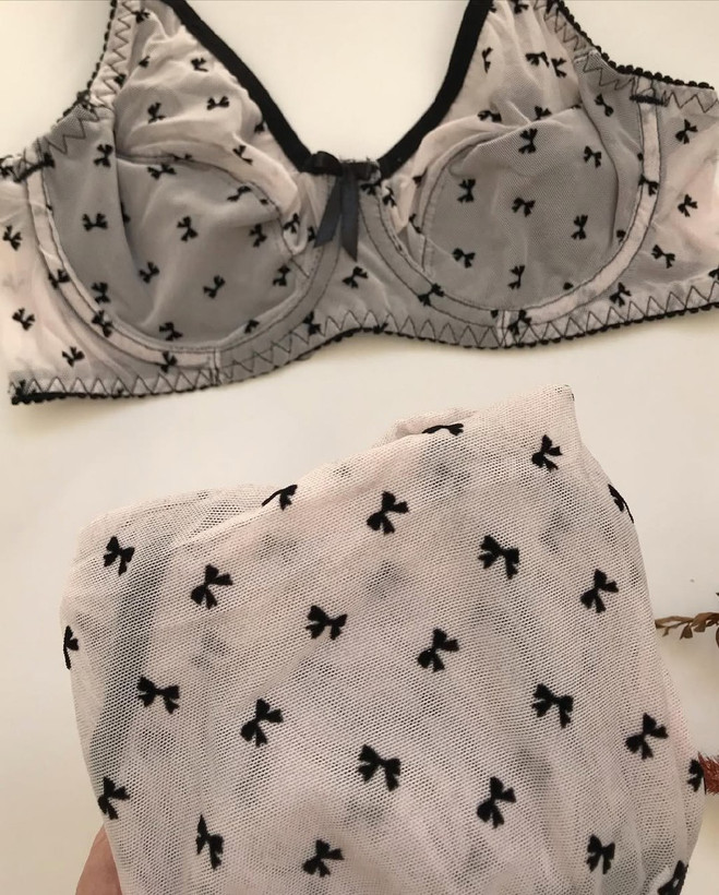 ست شورت و سوتین زنانه تور گاز گیپوری