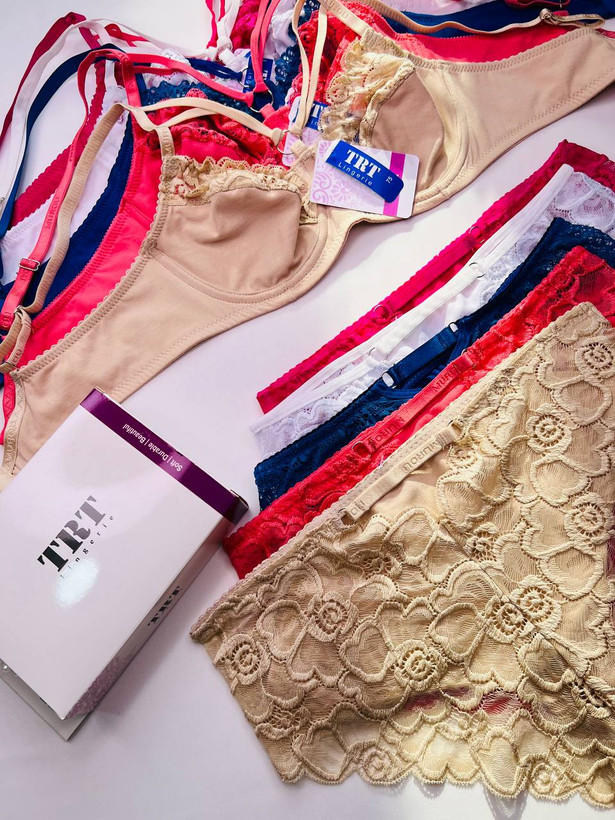 ست شورت و سوتین زنانه طرح ساده