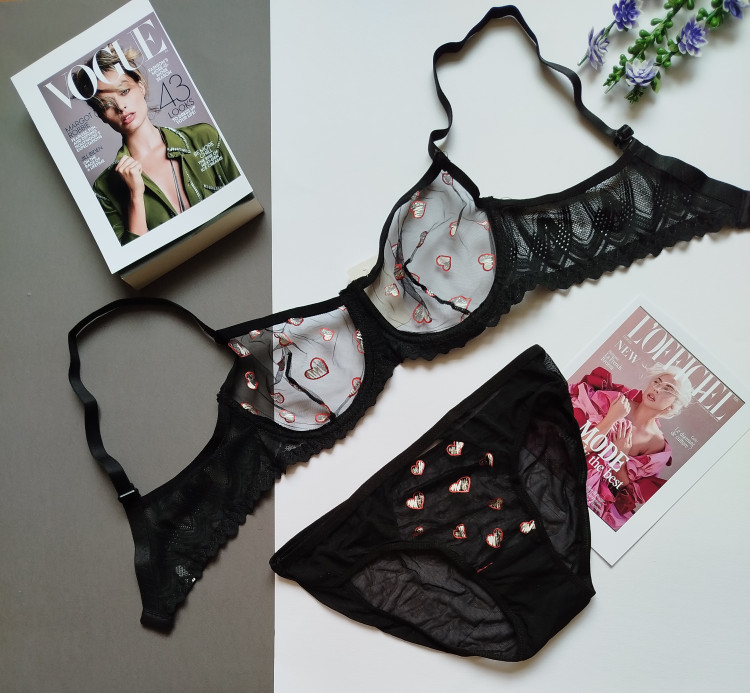 ست شورت و سوتین زنانه تور شیشه ای