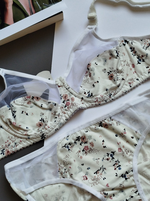 ست شورت و سوتین زنانه پانیذکوزا