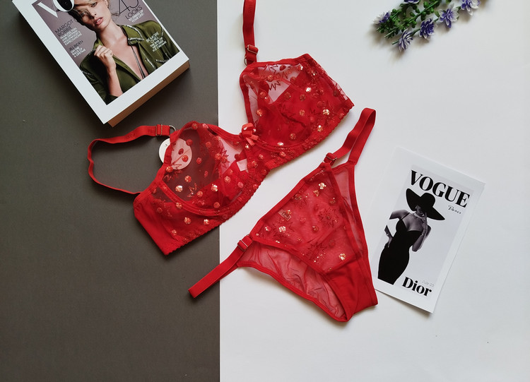 ست شورت و سوتین زنانه گیپور پولک دوزی