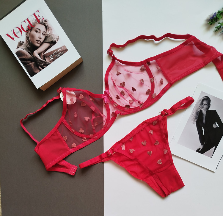 ست شورت و سوتین زنانه طرح قلبی ترک