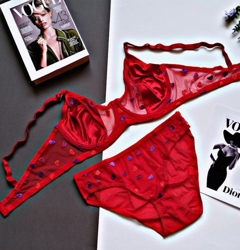 ست شورت و سوتین زنانه تور گاز قرمز