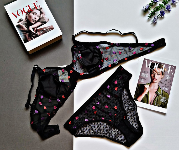 ست شورت و سوتین زنانه هارنس دار ژوبین