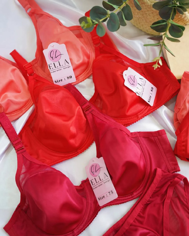 ست شورت و سوتین زنانه طرح گلدار آبرنگی