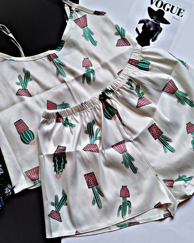 ست تاپ و شلوارک ساتنی فانتزی فری سایز