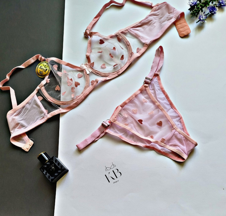 ست شورت و سوتین زنانه طرح قلبی فانتزی