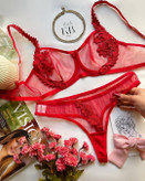 ست شورت و سوتین زنانه طرح فانتزی وارداتی قرمز ماتیکی