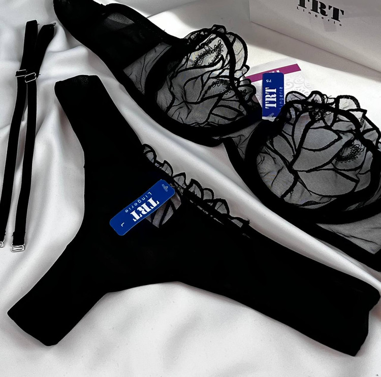 ست شورت و سوتین زنانه طرح فانتزی وارداتی فری سایز