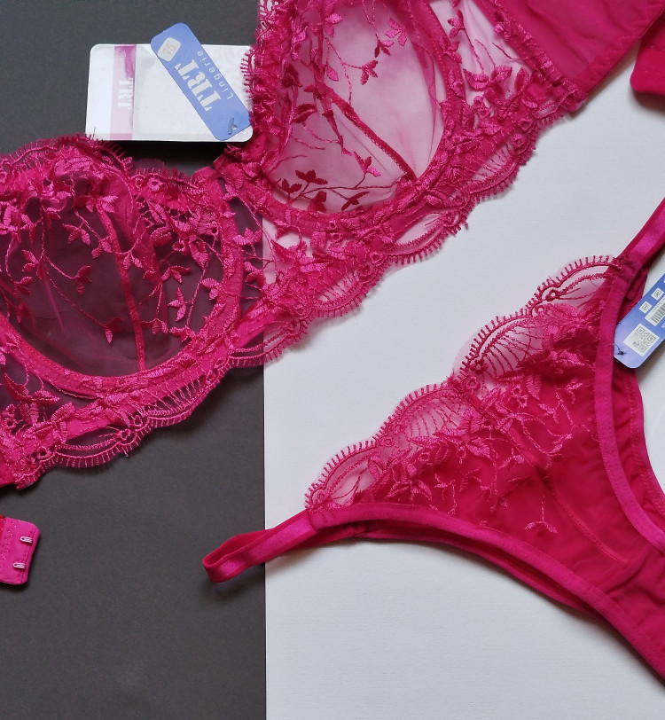 ست شورت و سوتین زنانه برند مکسوریا