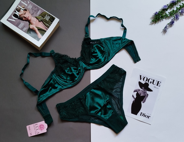 ست شورت و سوتین زنانه فانتزی طرح گلدار