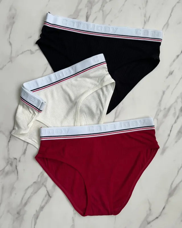 ست نیمتنه ورزشی زنانه آدیداس