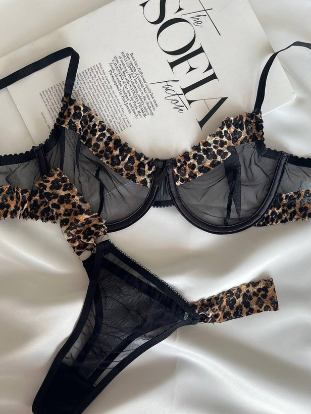 ست شورت و سوتین زنانه طرح پلنگی