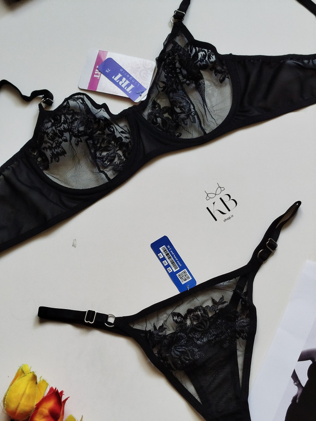 ست شورت و سوتین زنانه طرح آرامیس