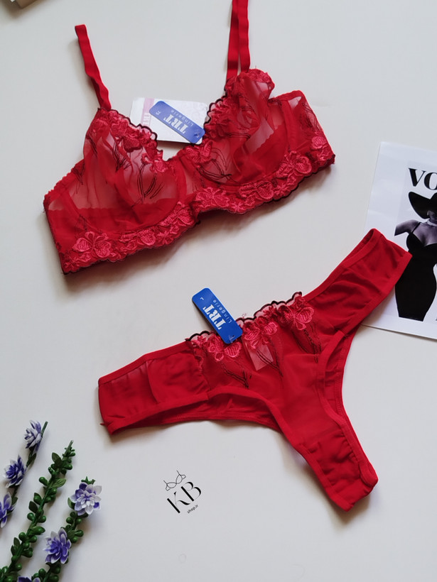 ست شورت و سوتین زنانه طرح 2025 نیوکالکشن