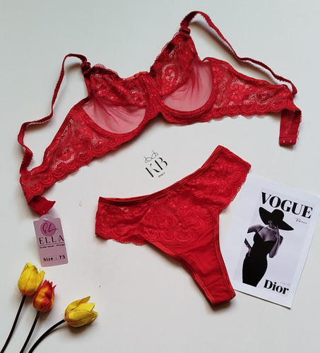 ست شورت و سوتین زنانه طرح فانتزی قرمز