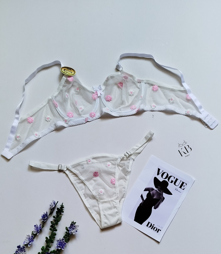 ست شورت و سوتین زنانه طرح فانتزی قلبی