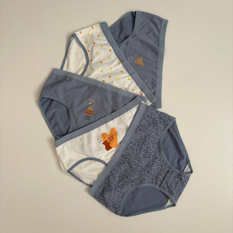 شورت زنانه نخ پنبه وارداتی طرح فانتزی بع بعی