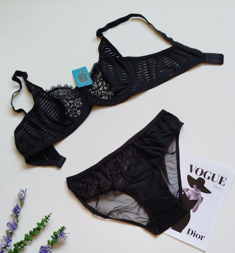 ست شورت و سوتین زنانه طرح توپی برند ژوبین