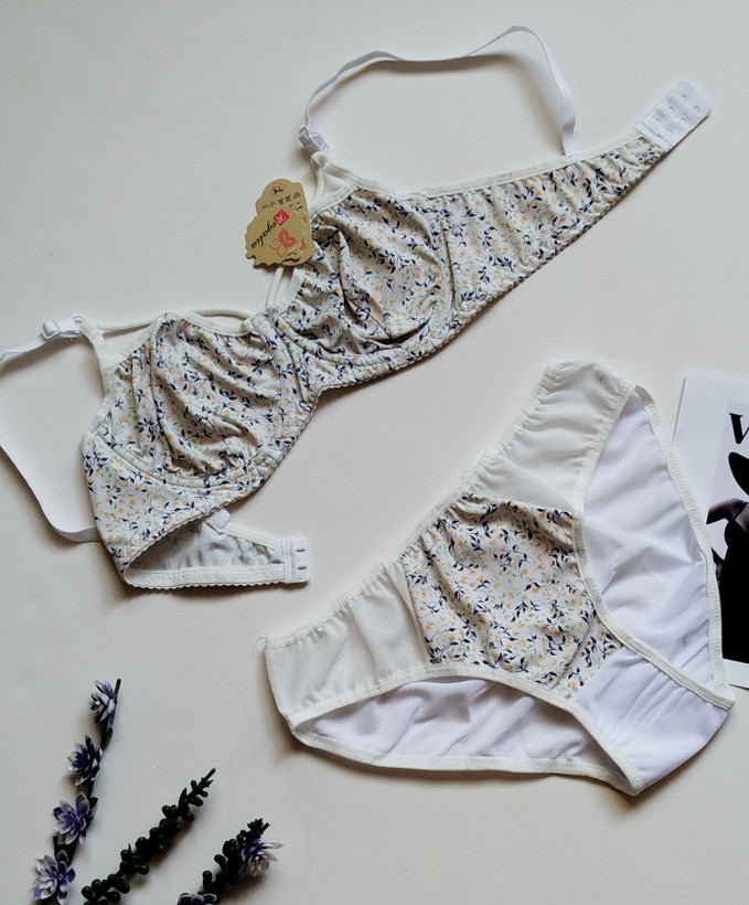 ست شورت و سوتین زنانه طرح فانتزی وارداتی