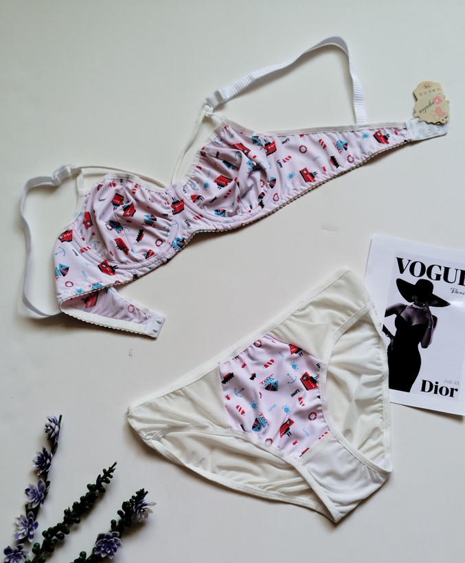 ست شورت و سوتین زنانه طرح دانتل دوزی ترک