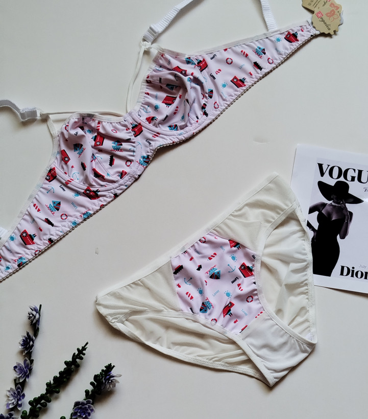 ست شورت و سوتین زنانه طرح گلدار آبرنگی