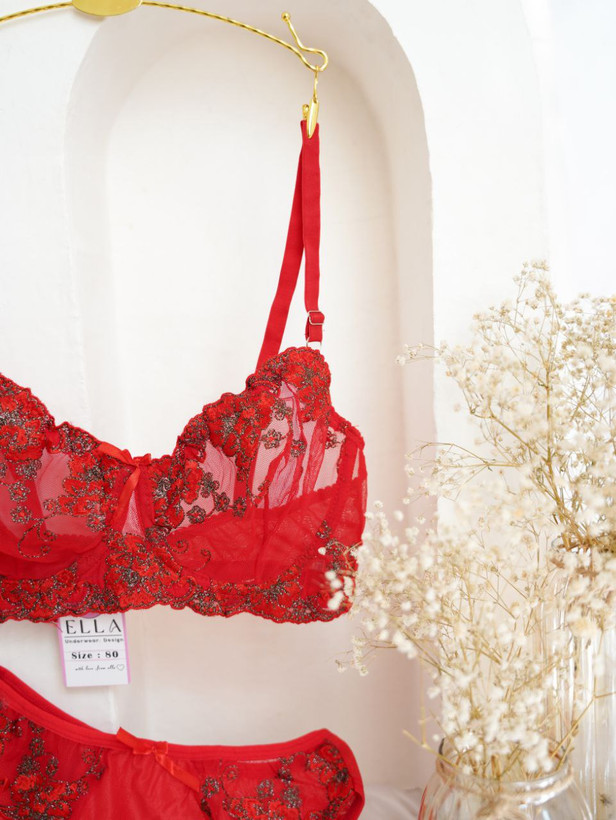 ست شورت و سوتین زنانه طرح گلدار آبرنگی