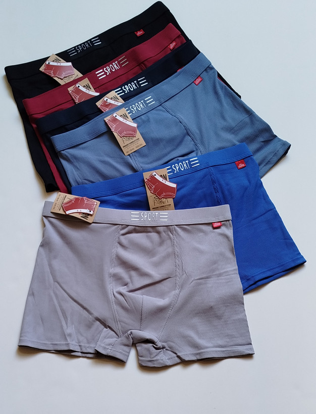 لوگوی رسمی برند MD روی شورت مردانه گیاهی با دوخت باکیفیت`