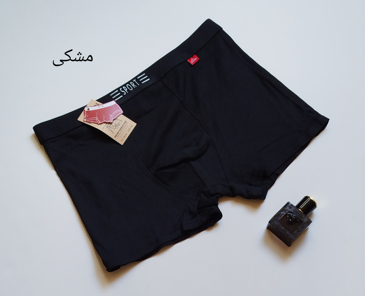 نمای جلو و پشت شورت مردانه گیاهی با دوخت دقیق و استاندارد