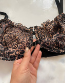 ست شورت و سوتین زنانه طرح گلدار برجسته