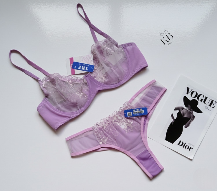 ست تاپ و شلوارک ساتنی فانتزی طرح قلبی