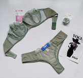 ست شورت و سوتین زنانه فانتزی طرح لارا