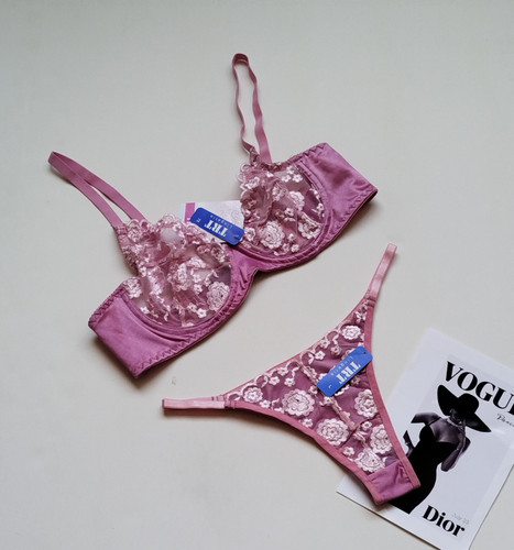 ست شورت و سوتین زنانه فانتزی رنگ یاسی