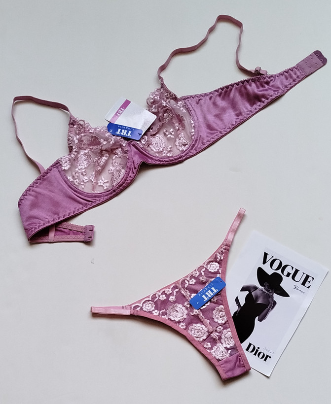 ست شورت و سوتین زنانه طرح گلدار