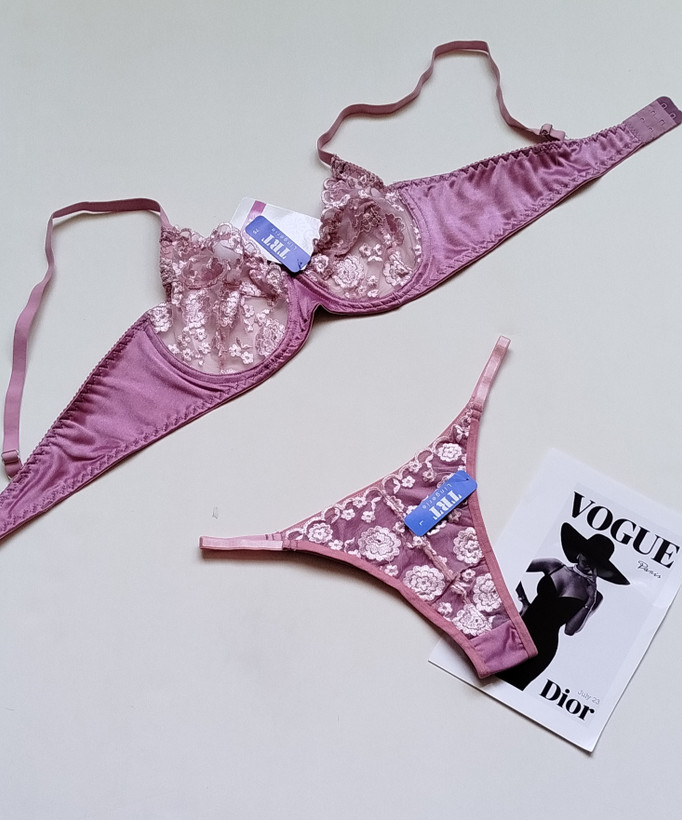 ست شورت و سوتین زنانه فانتزی گلدار آب رنگی