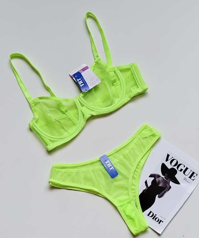 ست شورت و سوتین زنانه طرح فانتزی وارداتی