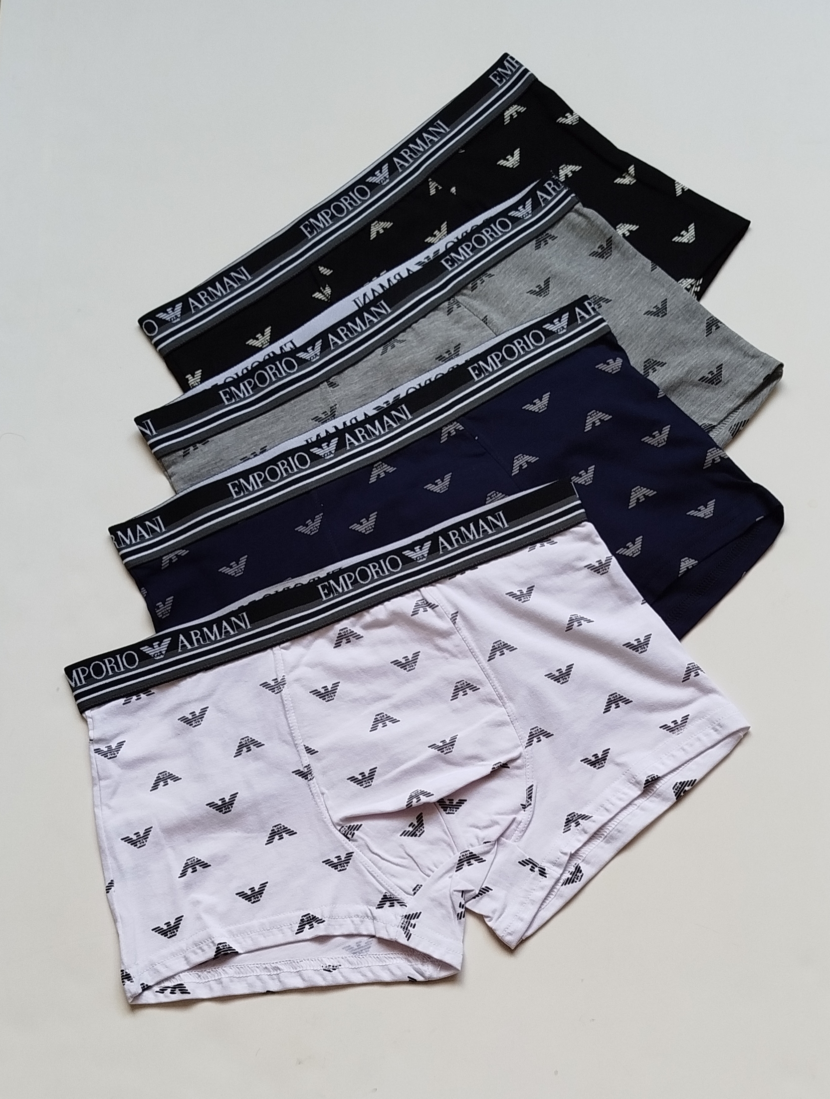 شورت نیم‌ پا مردانه نخ پنبه‌ اعلا لوگو EMPRIO ARMANI  | برند MD | لباس زیر مردانه باکیفیت