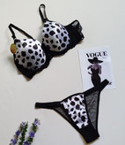 ست شورت و سوتین زنانه تور شیشه ای طرح قلبی