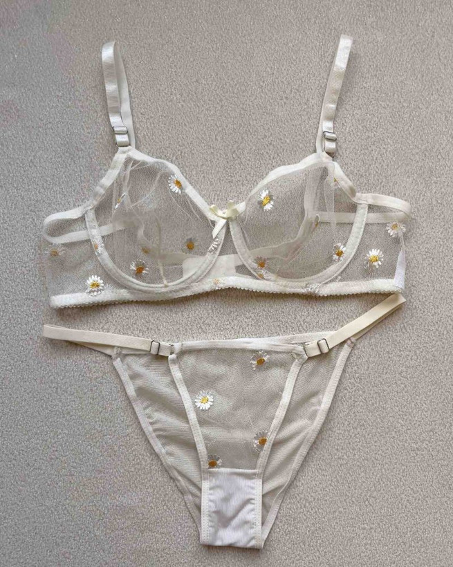 ست شورت و سوتین زنانه طرح فانتزی وارداتی برند زارع